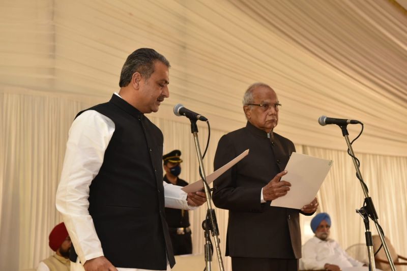 The new ministry took oath at Punjab Raj Bhawan