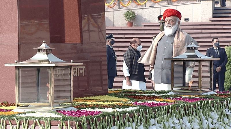 PM Modi at the National War Memorial 