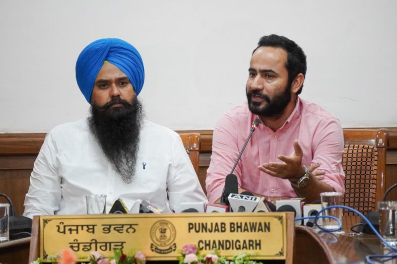 Gurmeet Singh Meet HayerGurmeet Singh Meet Hayer