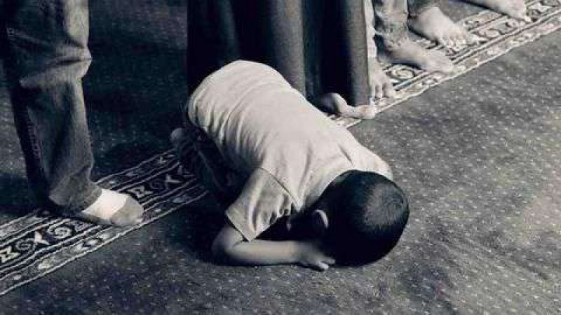 Principal made 14-yr-old watch porn 