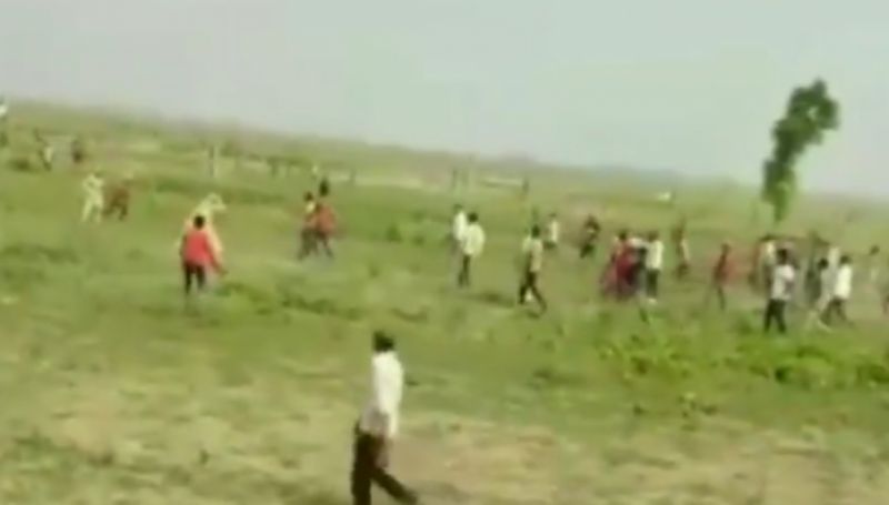 Man shot dead in front of police, officials in up