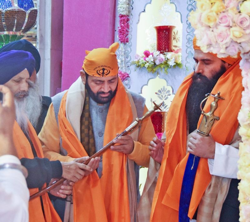 Haryana Chief Minister Saini paid obeisance at Gurdwara Nada Sahib
