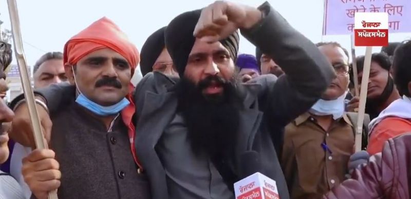 Gujarat farmer at Delhi Protest 