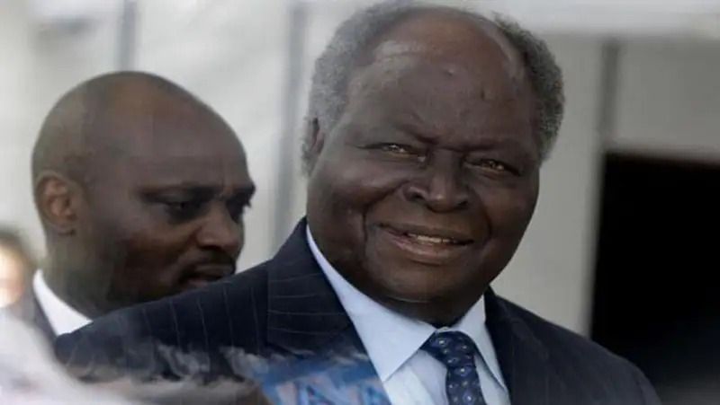 Former Kenyan President Kibaki dies