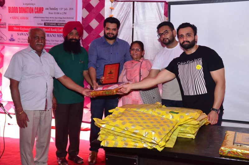 Blood Donate Camp at Kirpal Ashram Mullanpur