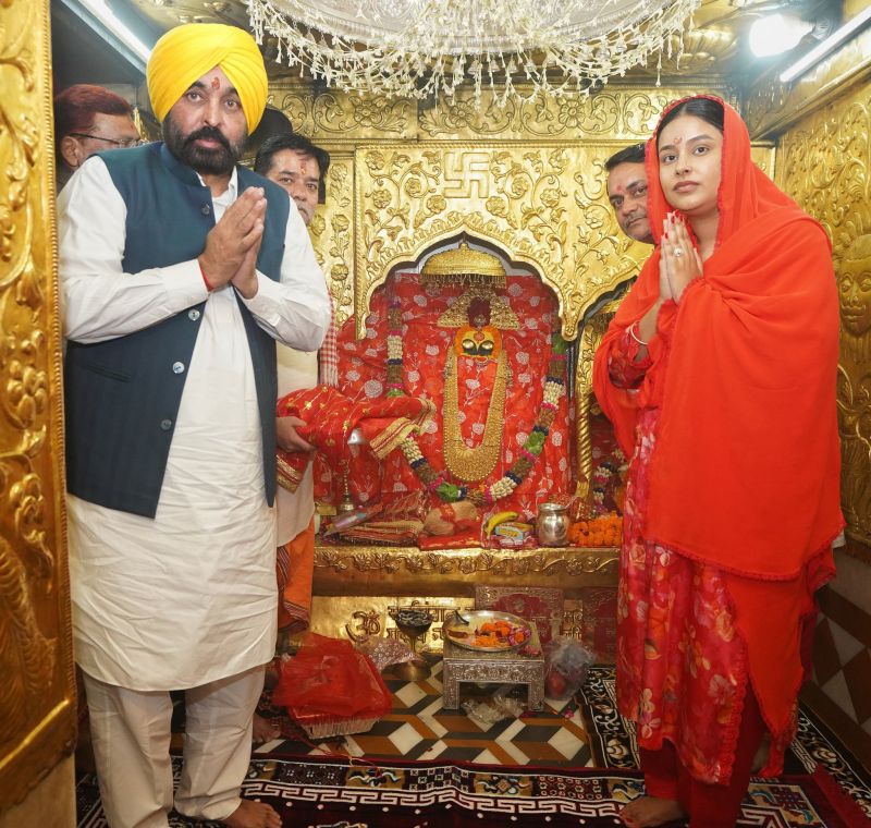 CM Mann reaches Mata Naina Devi temple