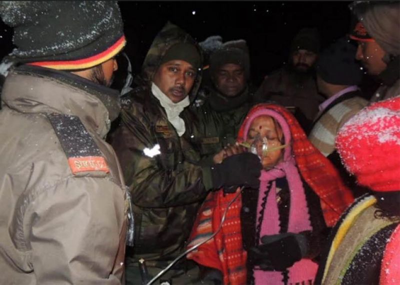 Rescue operation Army stranded tourists 