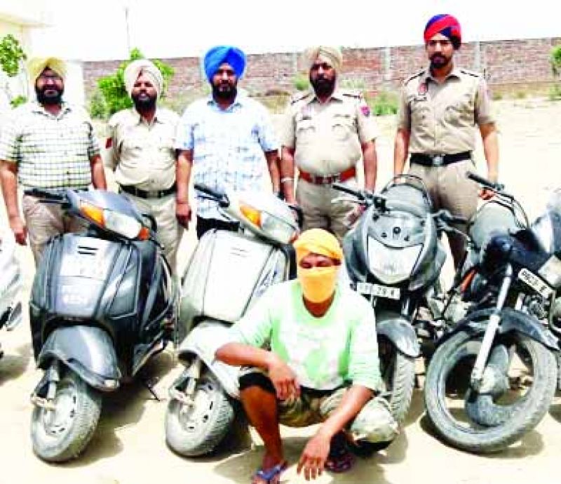 Theives arrested with motorcycles and scooters