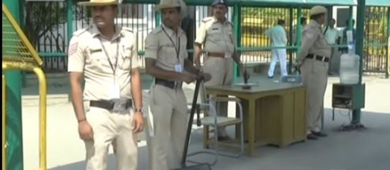 After Sri Lanka, there continues to be a terrorist attack in eight Indian states