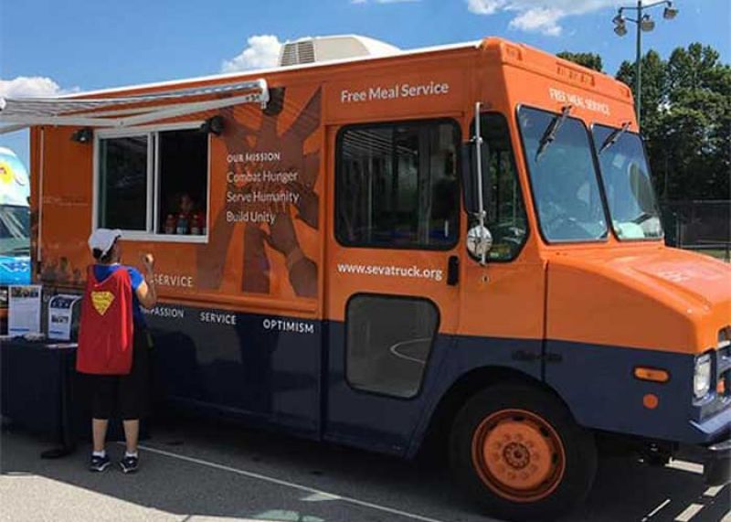Sikh-American sends out free food for people in need through 'Seva Truck'