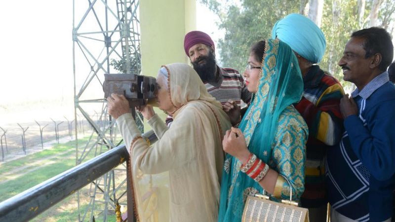 Telescope again installed along the border for devotees to view Kartarpur Sahib