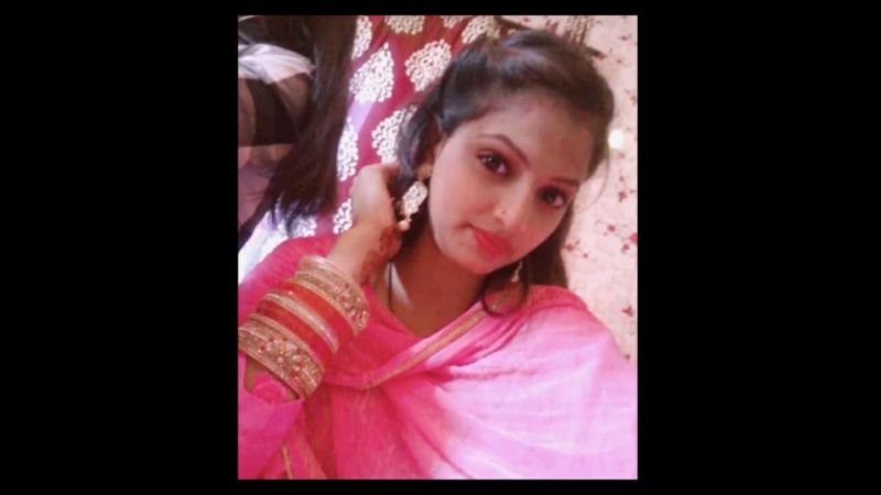 Husband and wife had to test love expensive, poison drunk in jokes, death of wife