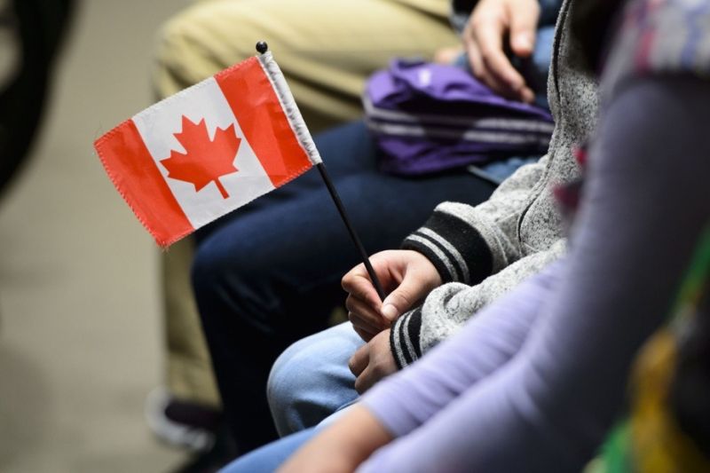 Canada to Grant Permanent Residency to 90,000 Students