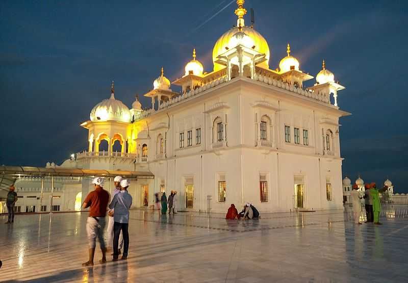 Gurudwara Keshgarh Sahib