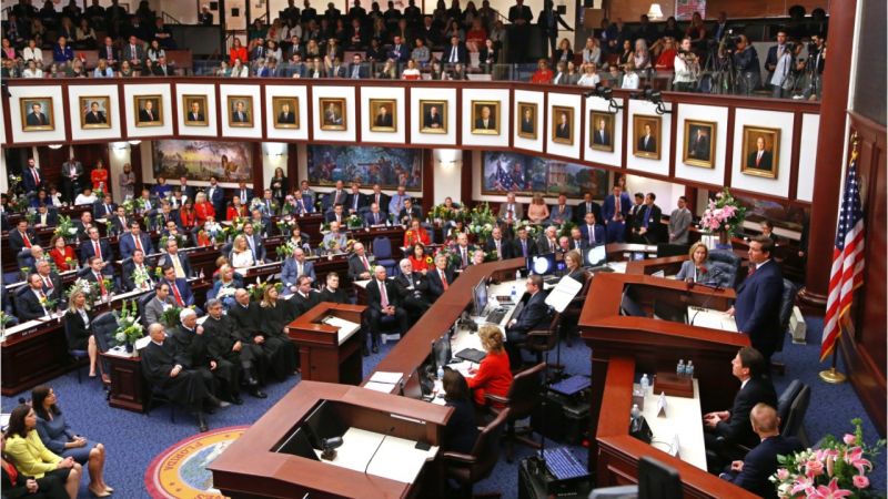 Florida teachers can arm themselves under new gun bill