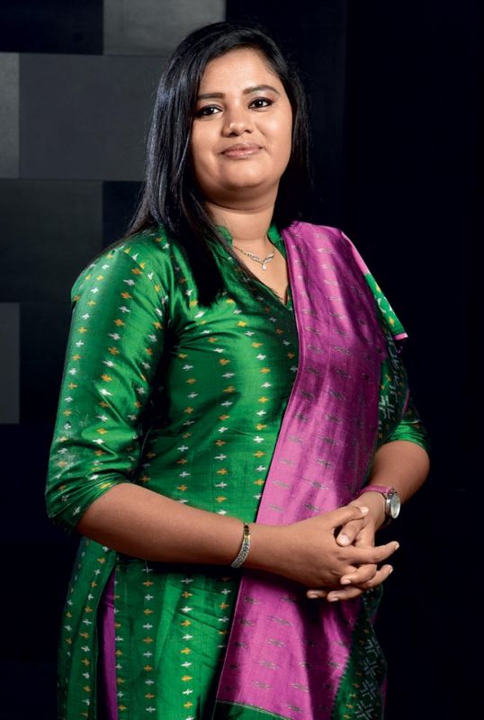 Maratha protesters attack BJP MP Heena Gavit’s car in Dhule