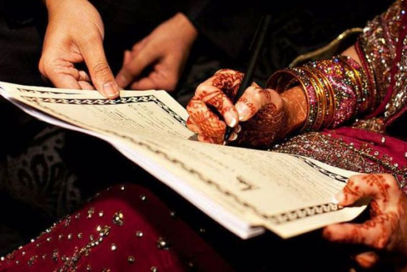 Illegal marriages between Chinese men and Pakistani girls for prostitution
