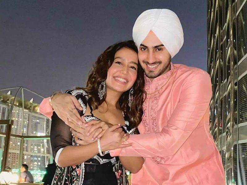Famous singer Neha Kakkar's husband Rohanpreet's valuables stolen from hotel