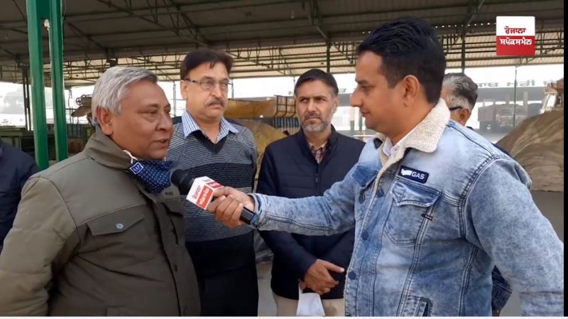 Satish Kumar Babbu and  Amandeep Gosal