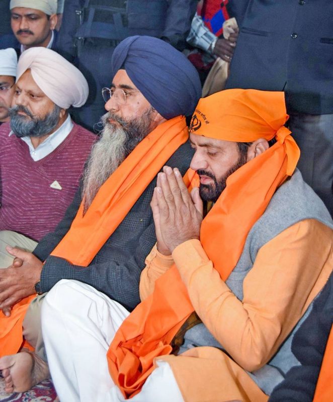 Haryana Chief Minister Saini paid obeisance at Gurdwara Nada Sahib