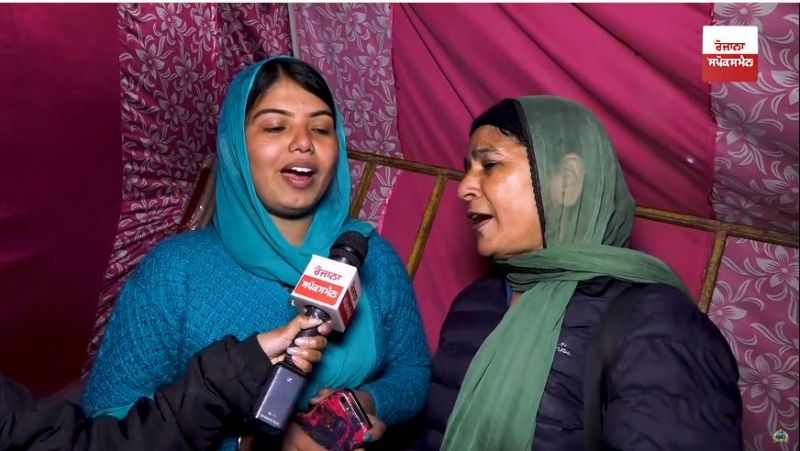 Manisha and Mother-Daughter