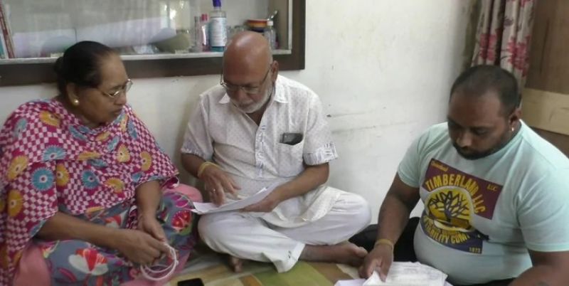 Pakistan Lahore bride waiting for wedding Indian groom