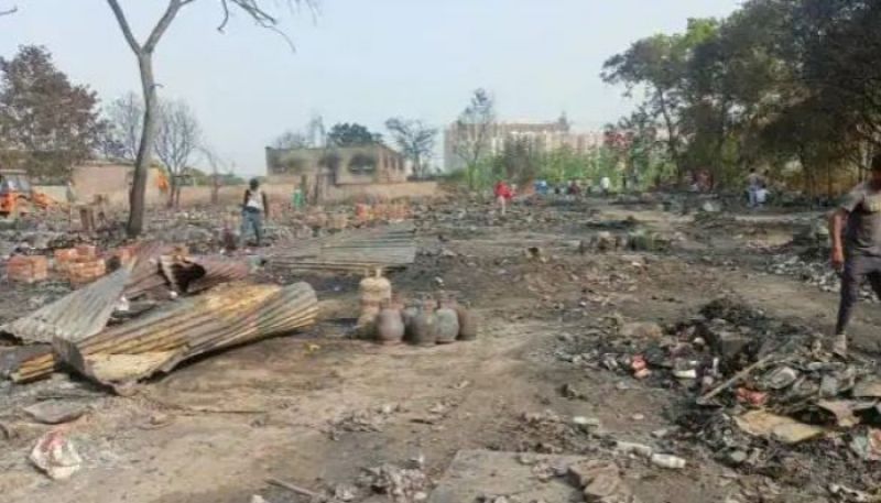 Over 100 Cows burnt alive in Ghaziabad slum fire