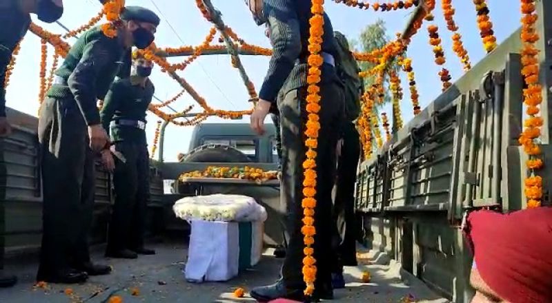 Funeral of Shaheed Gursewak Singh, Farewell with Wet Eyes