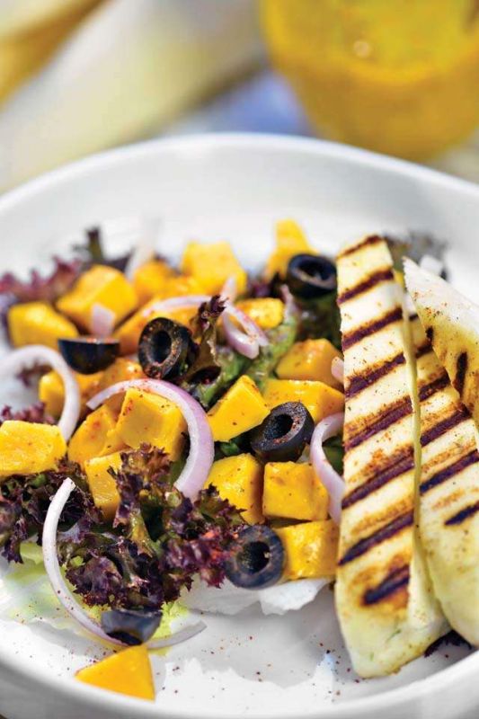 Grilled Paneer Mango Salad