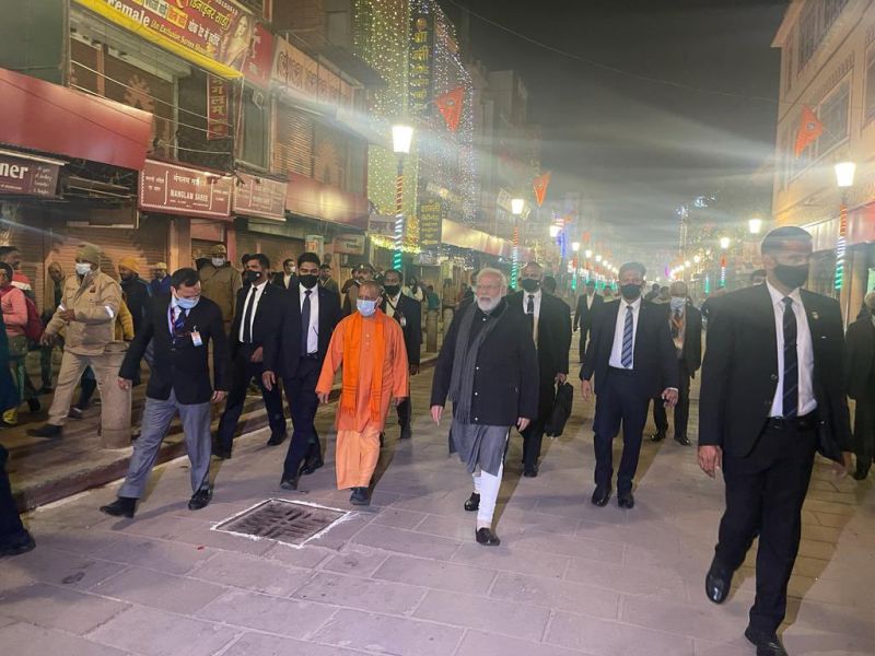 PM Modi arrives at Vishwanath Dham at midnight, inspects Banaras railway station