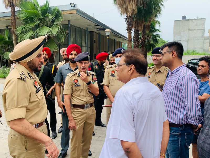 – DGP PUNJAB GAURAV YADAV LEADS FROM FRONT AS PUNJAB POLICE CONDUCTS CORDON & SEARCH OPERATIONS ACROSS STATE