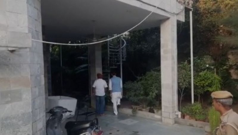 Pargat Singh and Raja Warring At Sidhu's House 