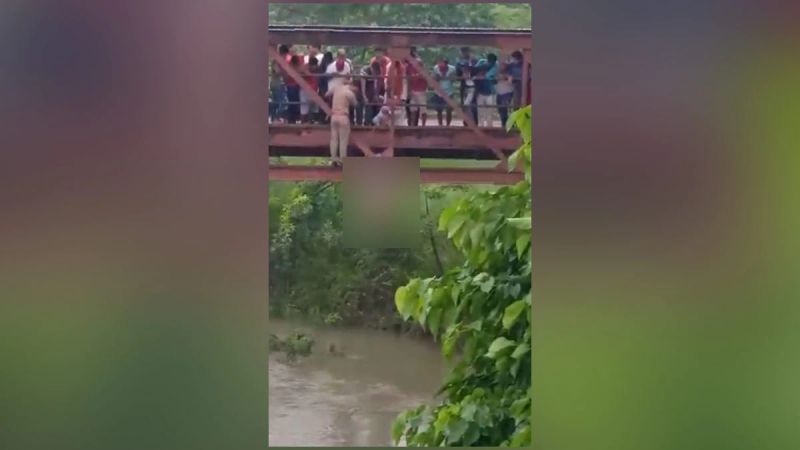 Teenage girl allegedly thrashed after she insisted on wearing jeans, dies