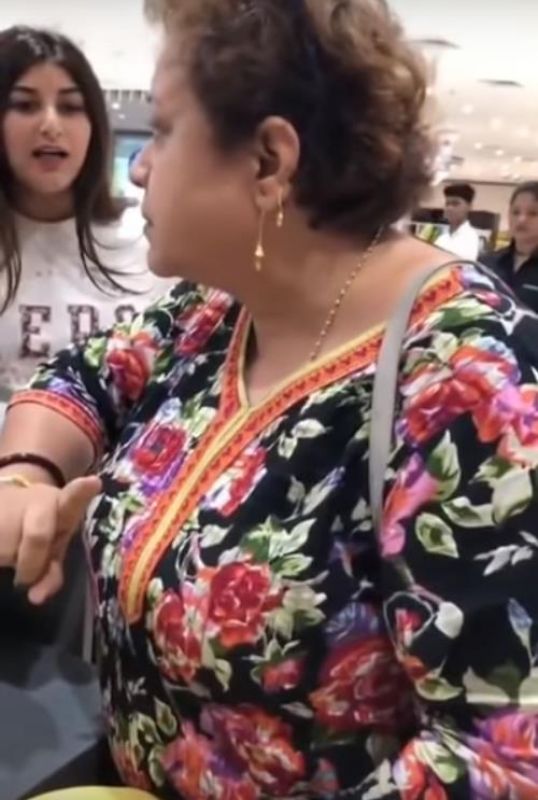 Delhi aunty asks men in restaurant to rape women wearing short dresses