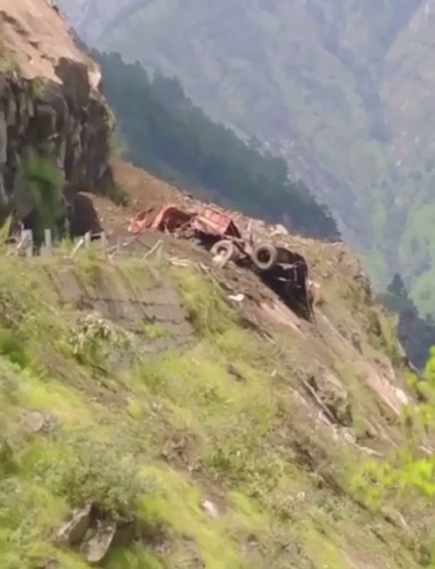 Stones fall from hill on HRTC bus