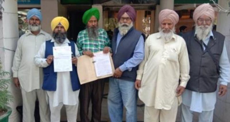 Chowkidars complained against Modi 