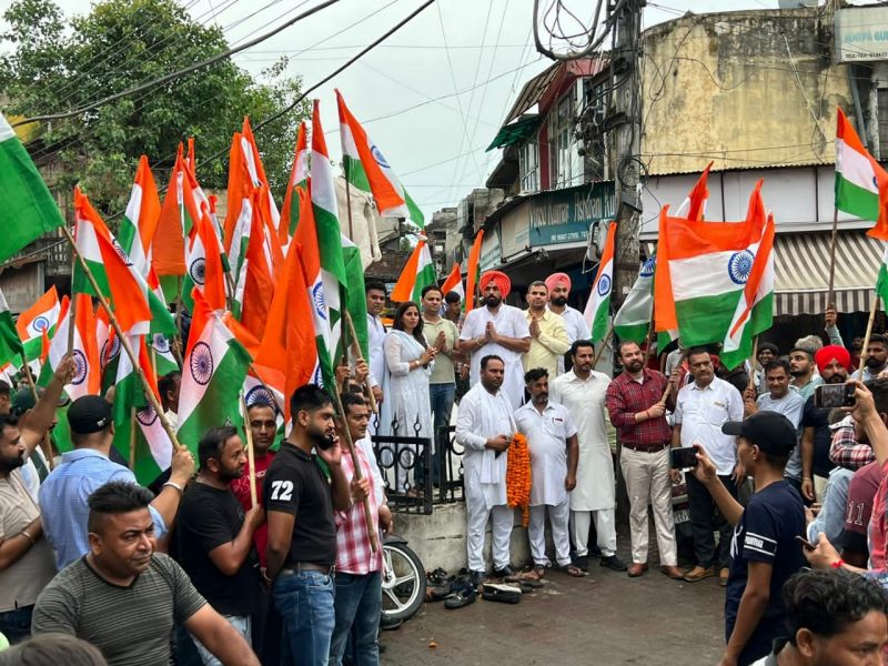 Punjab Youth Congress celebrated the Foundation Day of Youth Congress by taking out the Tricolor Yatra