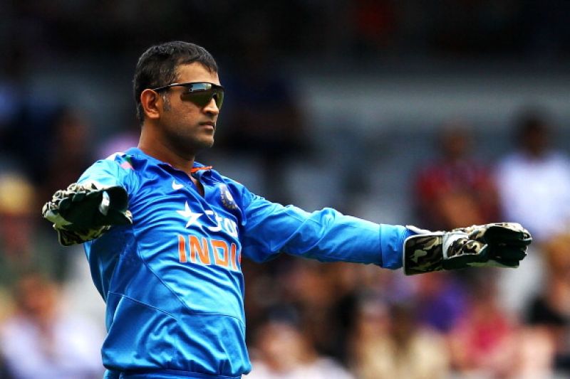 dhoni