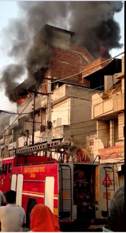 Plastic warehouse catches fire in Ludhiana