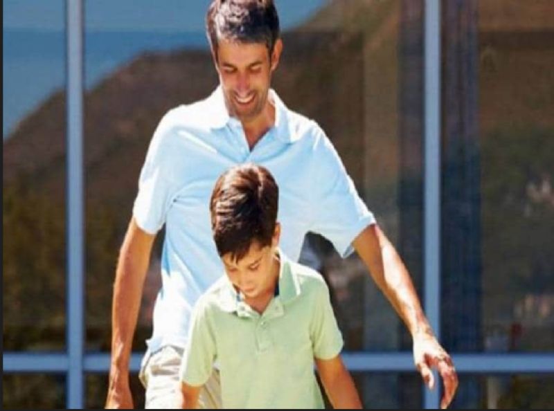 Child kidnapping rumours father beaten by Mob Noida