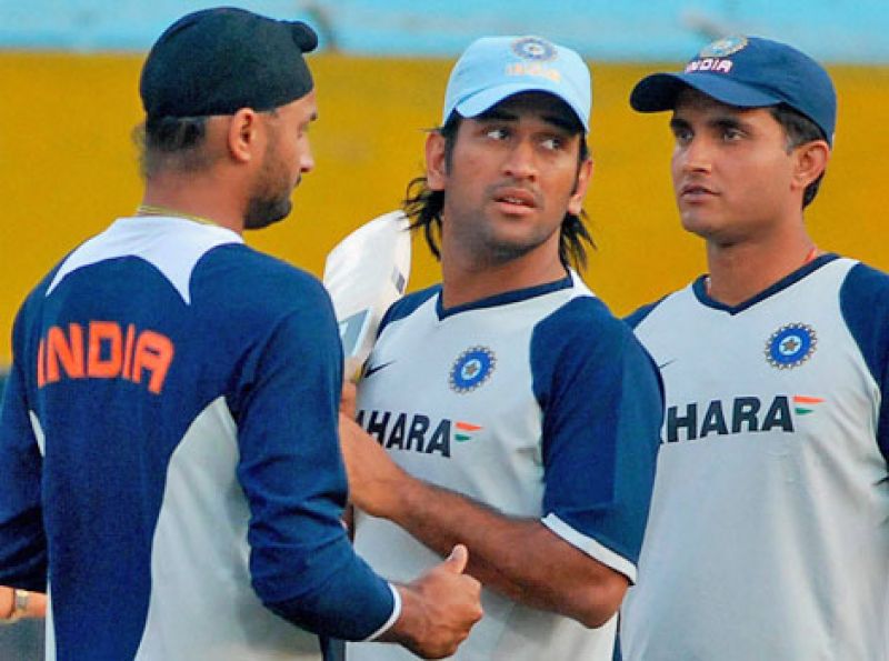 Sourav Ganguly with dhoni