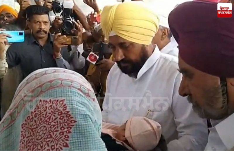 CM Channi at Shaheed Mandeep Singh's House