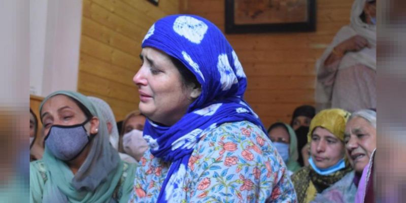 Principal and teacher Shot Dead in Srinagar 