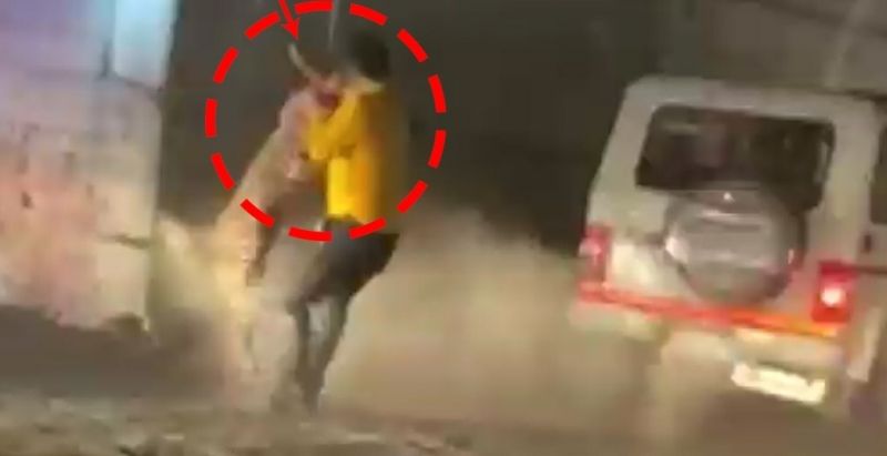 Leopard attack on rescue team, 4 injured including SHO