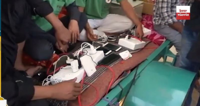 T.G. Solar Pump provide free charging service at farmer protest