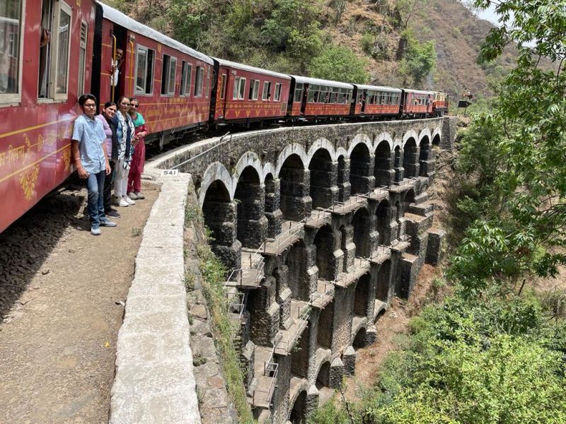 SGGSC Organises Heritage Train Trip from Kalka to Shimla for Faculty