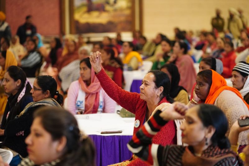 Arvind Kejriwal Meets Anganwadi and Asha Workers