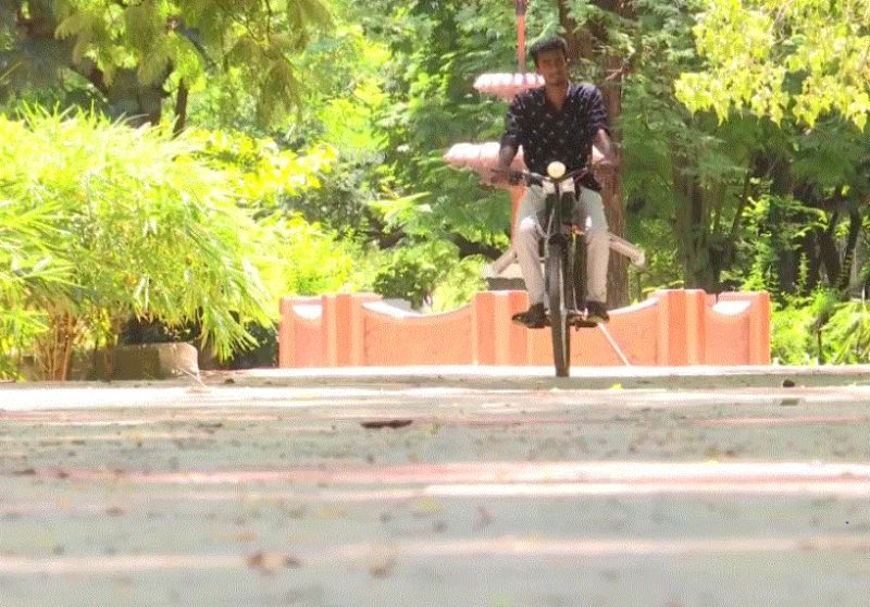 Seeing the rising petrol prices, the young man built a solar bicycle at home