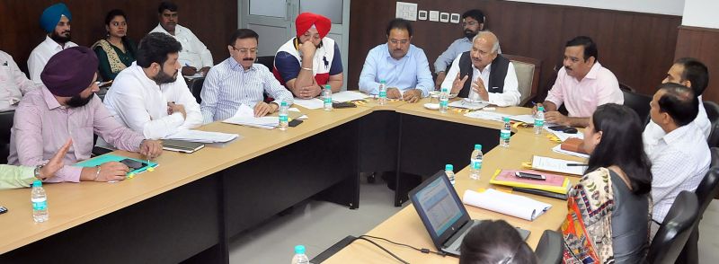 Brahm Mohindra orders improvement Trust to immediately release Rs. 50 crore to MC