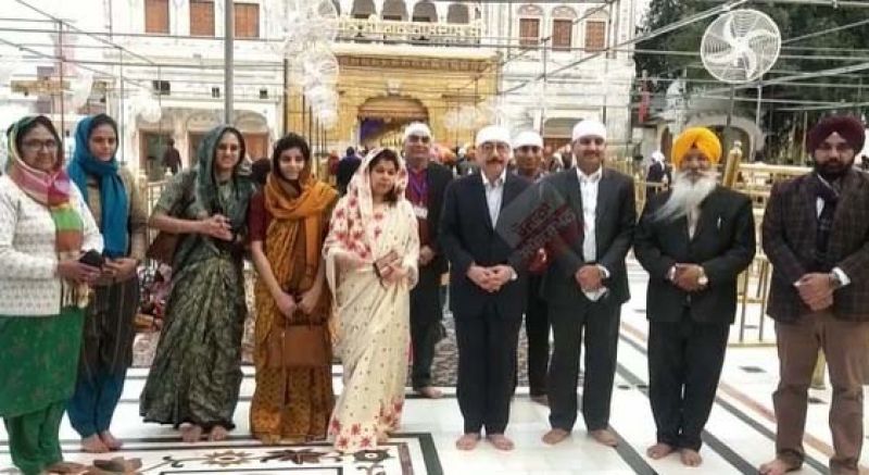Foreign Secretary Harshvardhan Sringala paid obeisance at Sachkhand Sri Harmandir Sahib